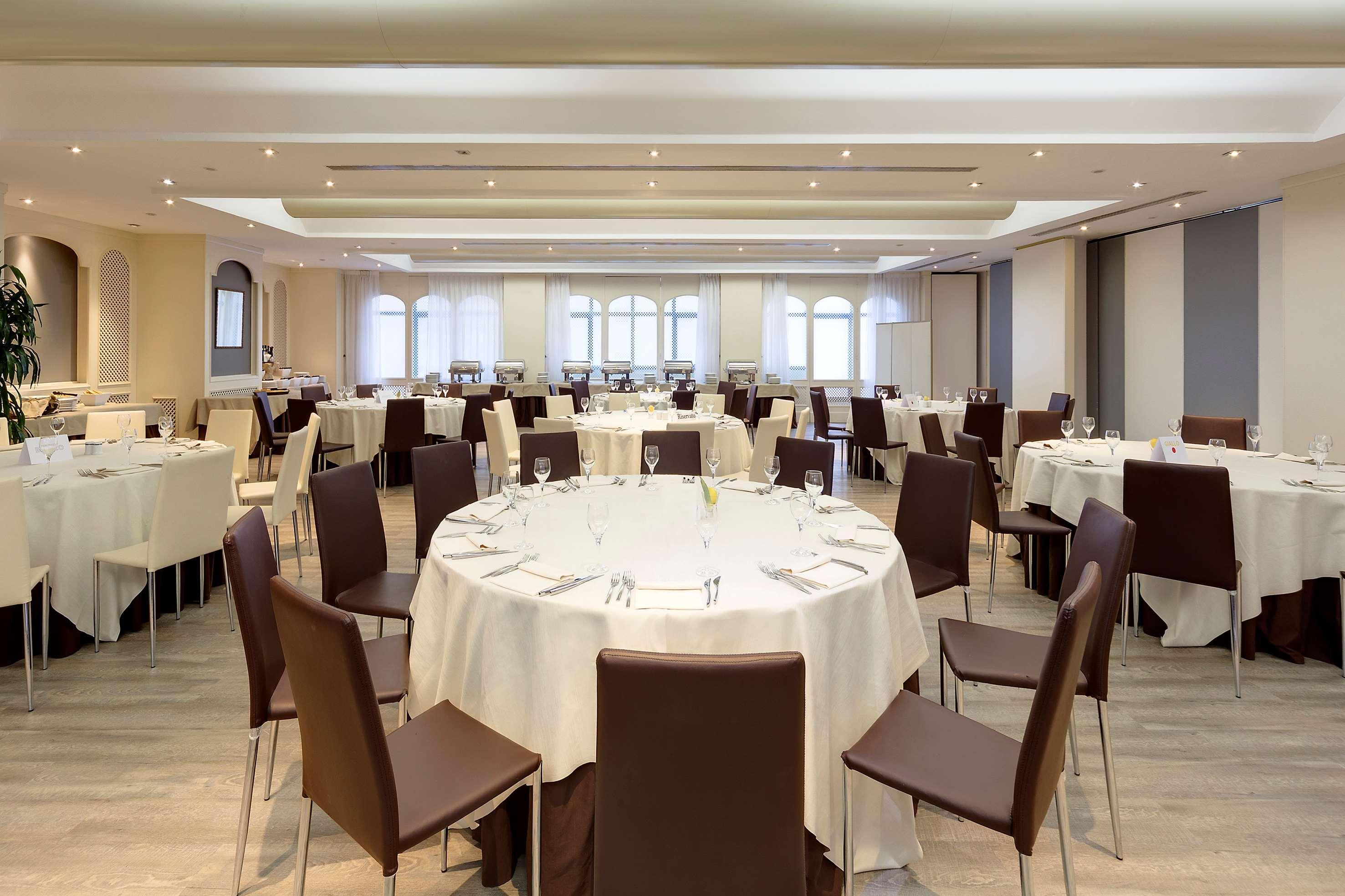Melia Milano Hotel Exterior photo The ballroom