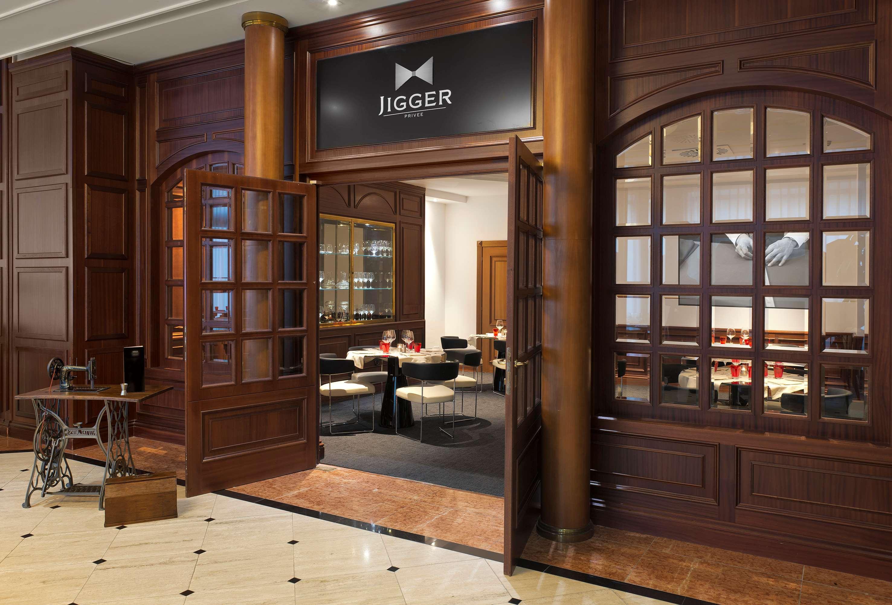 Melia Milano Hotel Exterior photo Jigger